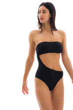 Laden Sie das Bild in den Galerie-Viewer, Model Front: Rio De Sol Badeanzug Body Kiwanda Preto Rio