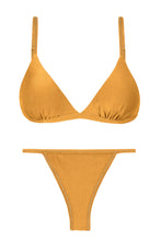 Laden Sie das Bild in den Galerie-Viewer, Product Front: Rio De Sol Set Set Damasco Tri-Fixo California