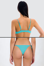 Laden Sie das Bild in den Galerie-Viewer, Model Back: Rio De Sol Set Set Breeze Mila Ibiza