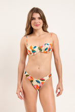 Laden Sie das Bild in den Galerie-Viewer, Model Front: Rio De Sol Oberteil Top Picnic Kelli