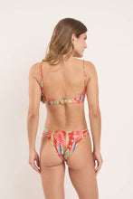 Laden Sie das Bild in den Galerie-Viewer, Model Back: Rio De Sol Oberteil Top Sea-Bloom Paola