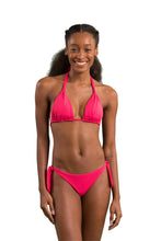 Laden Sie das Bild in den Galerie-Viewer, Model Front: Rio De Sol Oberteil Top Dots-Virtual-Pink Mel