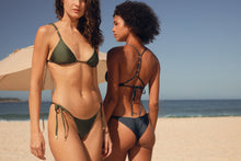 Laden Sie das Bild in den Galerie-Viewer, Image 14: Rio De Sol Oberteil Top Shimmer-Shark Tri-Fixo-Noa