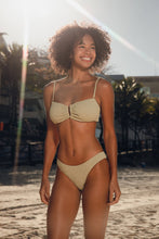 Laden Sie das Bild in den Galerie-Viewer, Image 13: Rio De Sol Unterteil Bottom Brisa-Pistache Essential