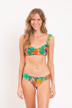Laden Sie das Bild in den Galerie-Viewer, Model Front: Rio De Sol Oberteil Top Delight Amelia