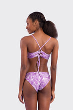 Laden Sie das Bild in den Galerie-Viewer, Model Back: Rio De Sol Set Set Trail-Purple Tank-Tie Essential-Comfy