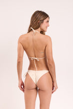 Laden Sie das Bild in den Galerie-Viewer, Model Back: Rio De Sol Oberteil Top Touch-Natural Tri-Inv