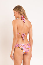 Laden Sie das Bild in den Galerie-Viewer, Model Back: Rio De Sol Set Set Sweet-Camo Mel