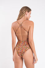Laden Sie das Bild in den Galerie-Viewer, Model Back: Rio De Sol Badeanzug Bouquet Julia
