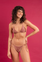 Laden Sie das Bild in den Galerie-Viewer, Image 09: Rio De Sol Set Set Shimmer-Copper Tri-Inv Cheeky-Tie