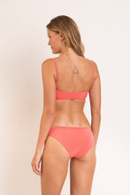 Laden Sie das Bild in den Galerie-Viewer, Model Back: Rio De Sol Unterteil Bottom Malibu-Nina Essential-Comfy
