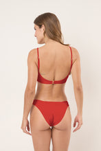 Laden Sie das Bild in den Galerie-Viewer, Model Back: Rio De Sol Oberteil Top Shimmer-Liquor Paola
