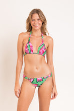 Laden Sie das Bild in den Galerie-Viewer, Model Front: Rio De Sol Set Set Parrots Mel
