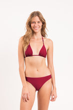 Laden Sie das Bild in den Galerie-Viewer, Model Front: Rio De Sol Unterteil Bottom Touch-Carmim Essential-Comfy