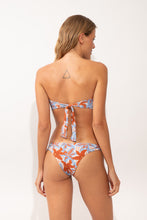 Laden Sie das Bild in den Galerie-Viewer, Model Back: Rio De Sol Oberteil Top Olyra Mavi