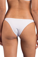 Laden Sie das Bild in den Galerie-Viewer, Image 07: Rio De Sol Unterteil Bottom Bora-White Leblon