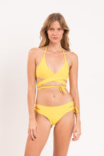 Laden Sie das Bild in den Galerie-Viewer, Model Front: Rio De Sol Unterteil Bottom Amarelo Madrid
