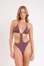 Laden Sie das Bild in den Galerie-Viewer, Model Front: Rio De Sol Badeanzug Malibu-Ebano Becky