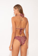 Laden Sie das Bild in den Galerie-Viewer, Model Back: Rio De Sol Oberteil Top Dune Mel