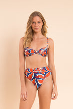 Laden Sie das Bild in den Galerie-Viewer, Image 09: Rio De Sol Set Set Leaves Bandeau-Joy Hotpants