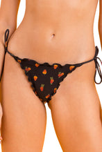 Laden Sie das Bild in den Galerie-Viewer, Gallery: Rio De Sol Unterteil Bottom Cashew Frufru
