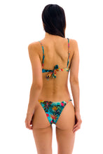 Laden Sie das Bild in den Galerie-Viewer, Model Back: Rio De Sol Unterteil Bottom Paradise Ibiza-Fixa
