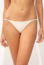 Laden Sie das Bild in den Galerie-Viewer, Gallery: Rio De Sol Unterteil Bottom Malibu-Natural Essential-Noa
