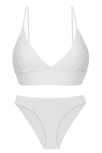 Laden Sie das Bild in den Galerie-Viewer, Product Front: Rio De Sol Set Set Cotele-Branco Tri-Tank Comfy
