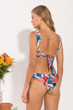 Laden Sie das Bild in den Galerie-Viewer, Model Back: Rio De Sol Oberteil Top Maui Halter-Cos
