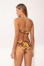 Laden Sie das Bild in den Galerie-Viewer, Model Back: Wednesday In Hawaii By Rio De Sol Unterteil Bottom Pua-Coco-Lilikoi Waikiki
