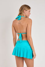 Laden Sie das Bild in den Galerie-Viewer, Model Back: Rio De Sol Strandrock Amb-Nannai Mini Skirt
