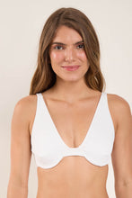 Laden Sie das Bild in den Galerie-Viewer, Gallery: Rio De Sol Oberteil Top Sand-White Chantal

