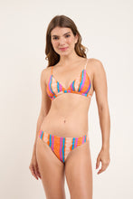 Laden Sie das Bild in den Galerie-Viewer, Model Front: Rio De Sol Unterteil Bottom Stripes Nice-Fio
