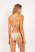 Laden Sie das Bild in den Galerie-Viewer, Model Back: Rio De Sol Unterteil Bottom Brisa-Pistache Lacinho
