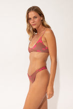 Laden Sie das Bild in den Galerie-Viewer, Image 03: Wednesday In Hawaii By Rio De Sol Oberteil Top Pua-Coco-Guava Hana
