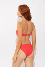 Laden Sie das Bild in den Galerie-Viewer, Model Back: Rio De Sol Unterteil Bottom Cali-Flamingo Essential-Comfy

