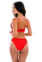 Laden Sie das Bild in den Galerie-Viewer, Model Back: Rio De Sol Unterteil Bottom Cotele-Tomate Comfy
