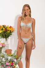 Laden Sie das Bild in den Galerie-Viewer, Model Front: Rio De Sol Unterteil Bottom Tiny-Garden Lacinho
