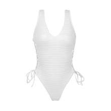 Laden Sie das Bild in den Galerie-Viewer, Product Front: Rio De Sol Badeanzug Memphis-White Zoe
