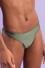 Laden Sie das Bild in den Galerie-Viewer, Image 09: Rio De Sol Set Set Croco Bandeau-Joy Nice-Fio
