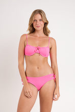 Laden Sie das Bild in den Galerie-Viewer, Model Front: Rio De Sol Oberteil Top Mtx-Ultrapink Balconet-Tie
