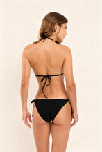 Laden Sie das Bild in den Galerie-Viewer, Model Back: Wednesday In Hawaii By Rio De Sol Unterteil Bottom Lava Kaleia-Comfy
