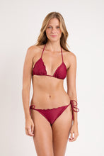 Laden Sie das Bild in den Galerie-Viewer, Model Front: Rio De Sol Oberteil Top Touch-Carmim Frufru
