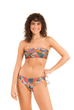 Laden Sie das Bild in den Galerie-Viewer, Model Back: Rio De Sol Set Set Jungle Bandeau-Reto Madrid

